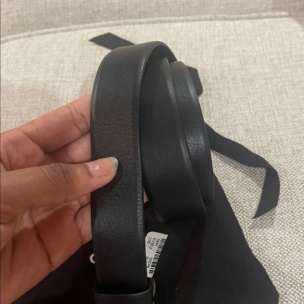 CHANEL Black Belt with Pearl and Crystal Logo - Picture 3 of 4